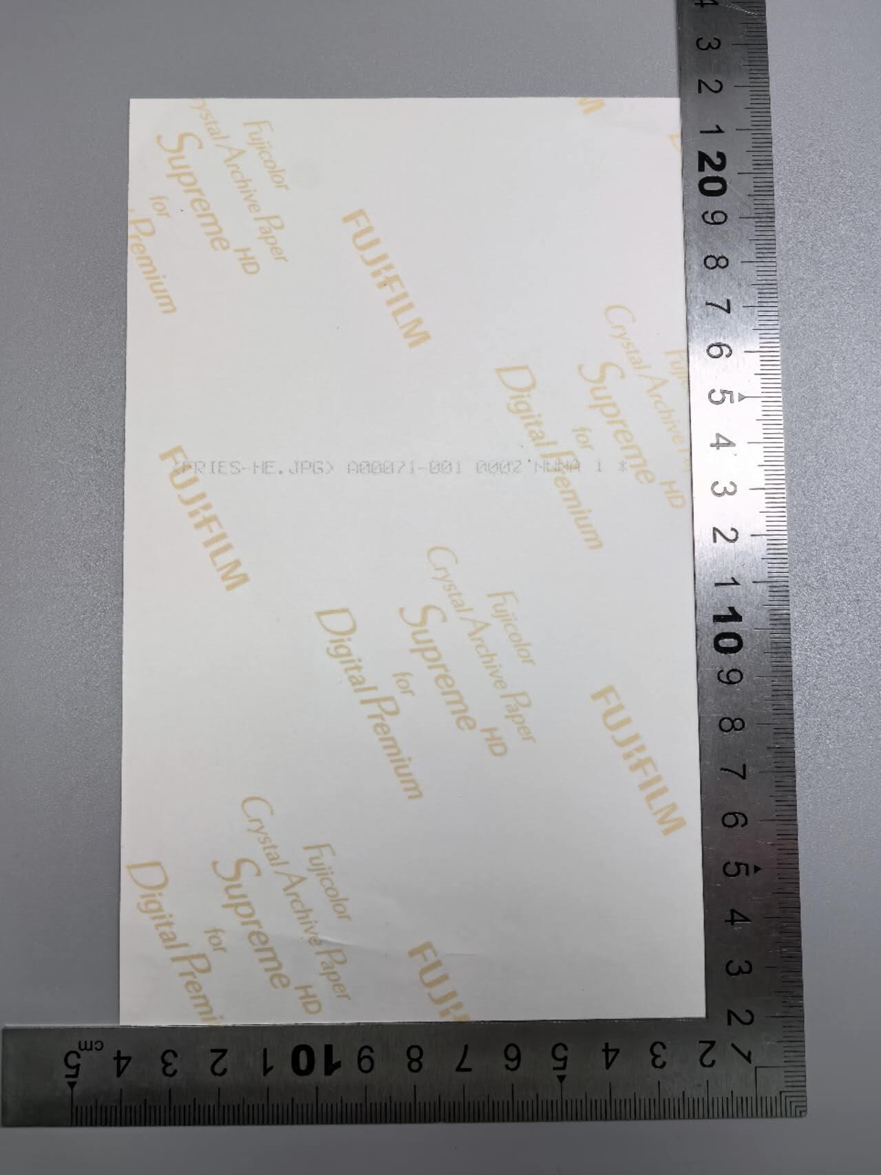 小驴勋章奖章收藏1月10日周六晚六点拍卖（珍爱和平，收藏战争，铭记历史，勿忘国耻，忠党爱国。有偿代拍，送拍规则在简介最后，参拍须阅读规则后再参拍，关系到运费包装发货时效真假辨别等关键信息，拍卖时不再发原图，看大图店主微信码在拍卖店铺介绍里）