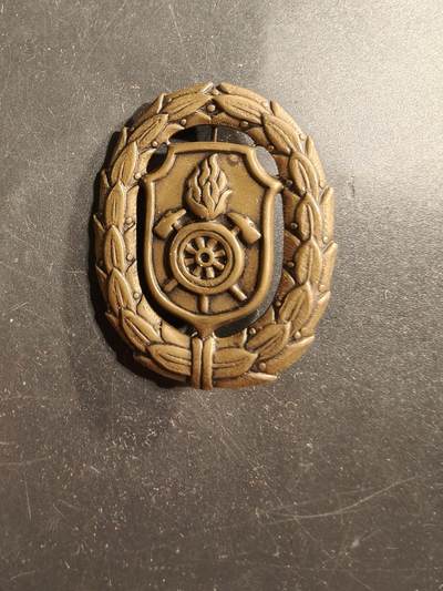 老王徽章第175期 - 德国巴伐利亚消防员铜级级功绩证章