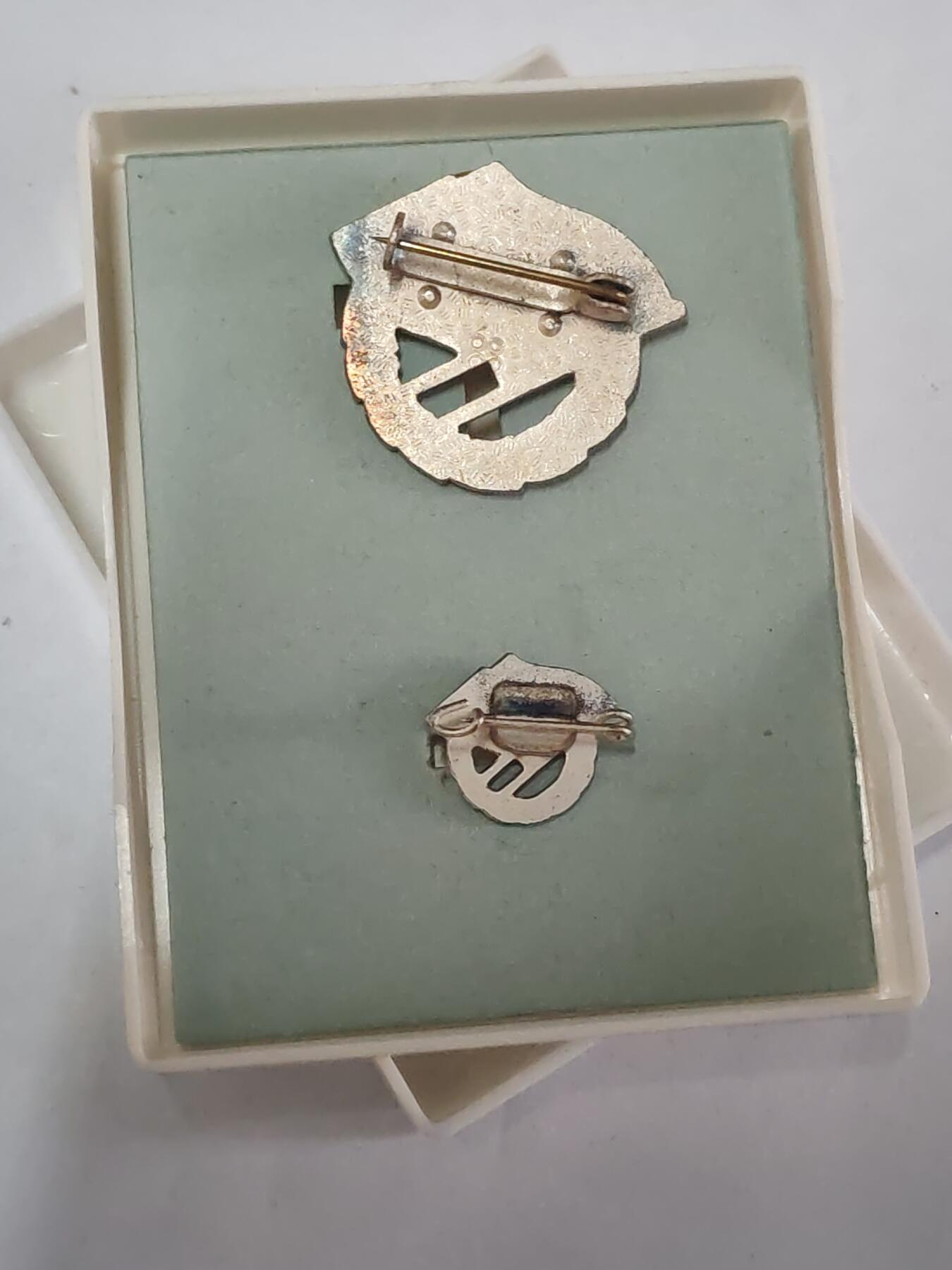 韵星假日拍卖第三十六期 -- Rimey Holidays Auction 36