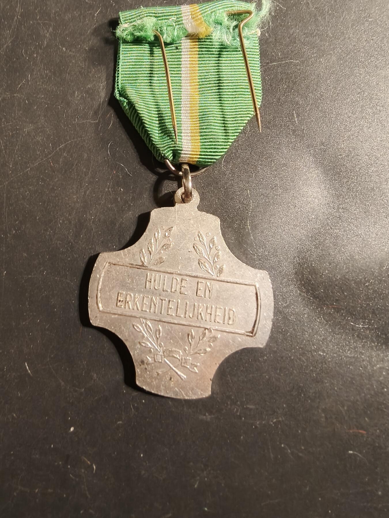 老王徽章第175期 比利时银级基督教工会长期服务奖章