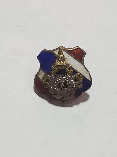 韵星假日拍卖第三十六期 -- Rimey Holidays Auction 36 - 泰王国二战时期拉玛8世银制皇家军队证章 可当袖口使用 银镀金珐琅 表面标志也为银制作 后续不在生产 珐琅镀金无损