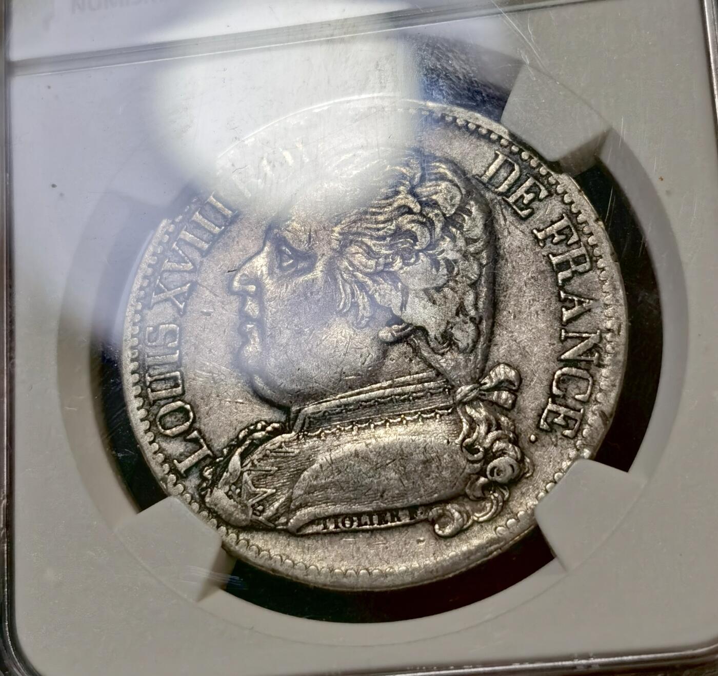 “甄选寰宇 · 臻藏岁华”新年精品场（直播拍卖）-甄臻铺-世界币章拍卖（第47期）送拍享返佣金等优惠多多