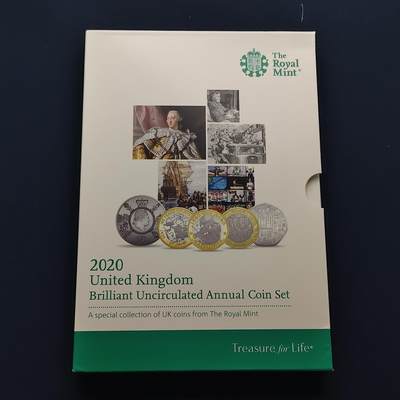【全场包邮】纯粹捡漏拍499场 - 英国2020年官方封装套币--含盾徽版套币+5镑乔治三世逝世200周年+2镑欧洲胜利日75周年+2镑阿加莎·克里斯蒂女士第一部小说100周年+2镑五月花号400周年+50便士东京奥运会英国代表队5枚纪念币