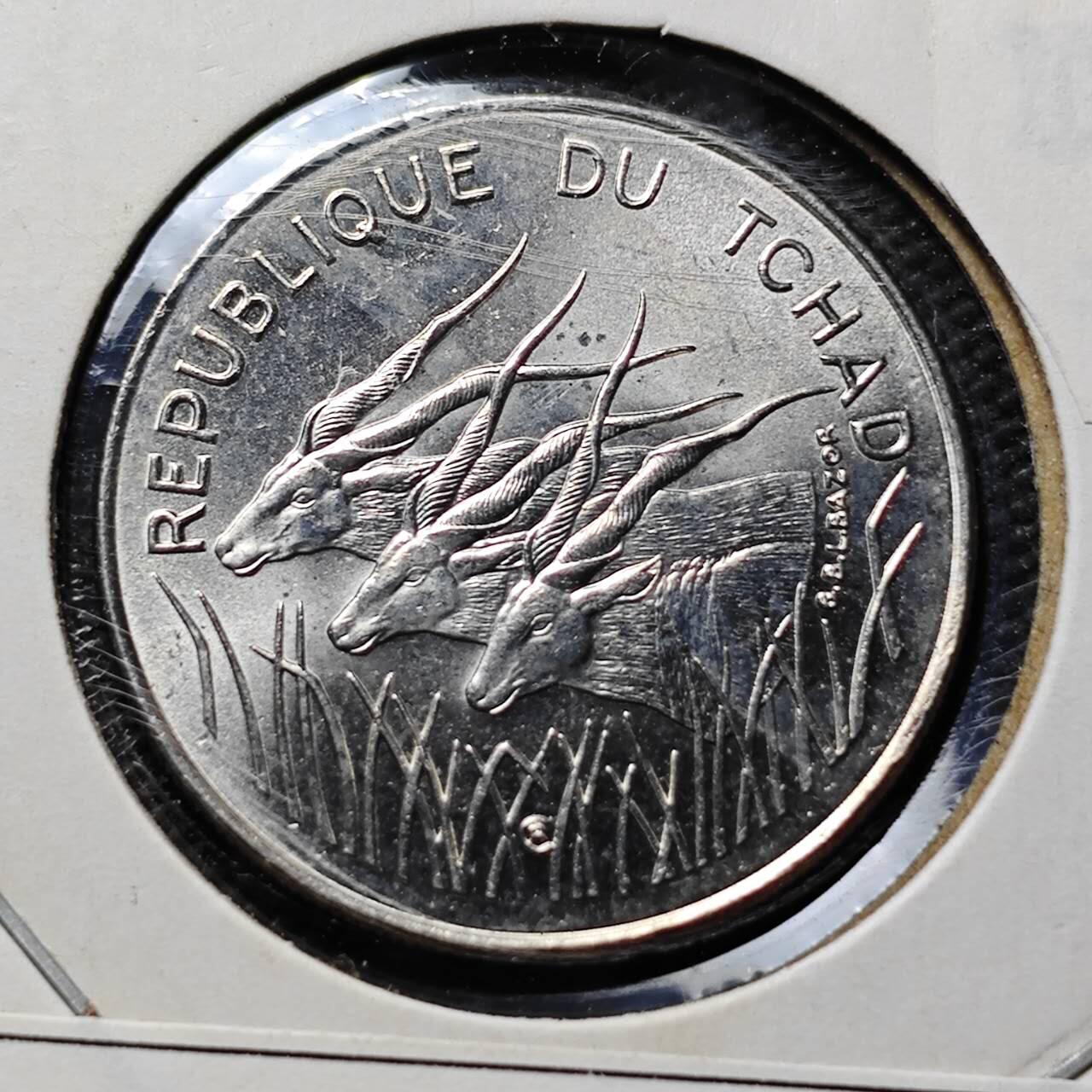 KK钱币收藏小铺  第399期  百期特拍（四拍之三）2月预留时间 周末发货  1972中非乍得100法郎 好品