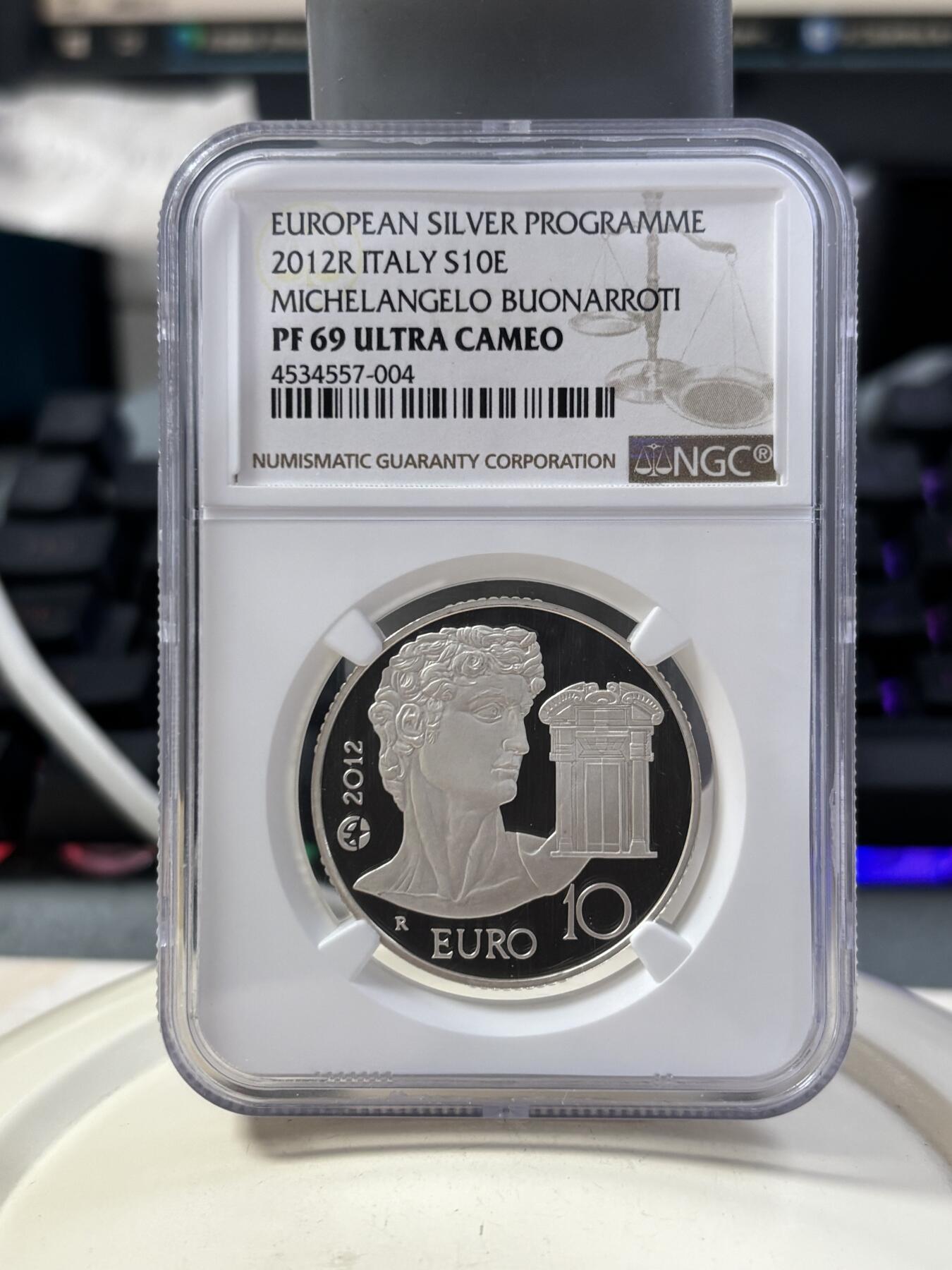 第187期拍卖 意大利2012年开朗基罗和大卫像精制纪念银币NGC-PF69原盒证书，925银，22克，发行17000枚