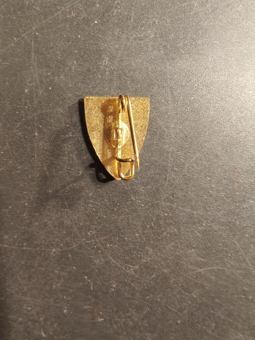 老王徽章第175期