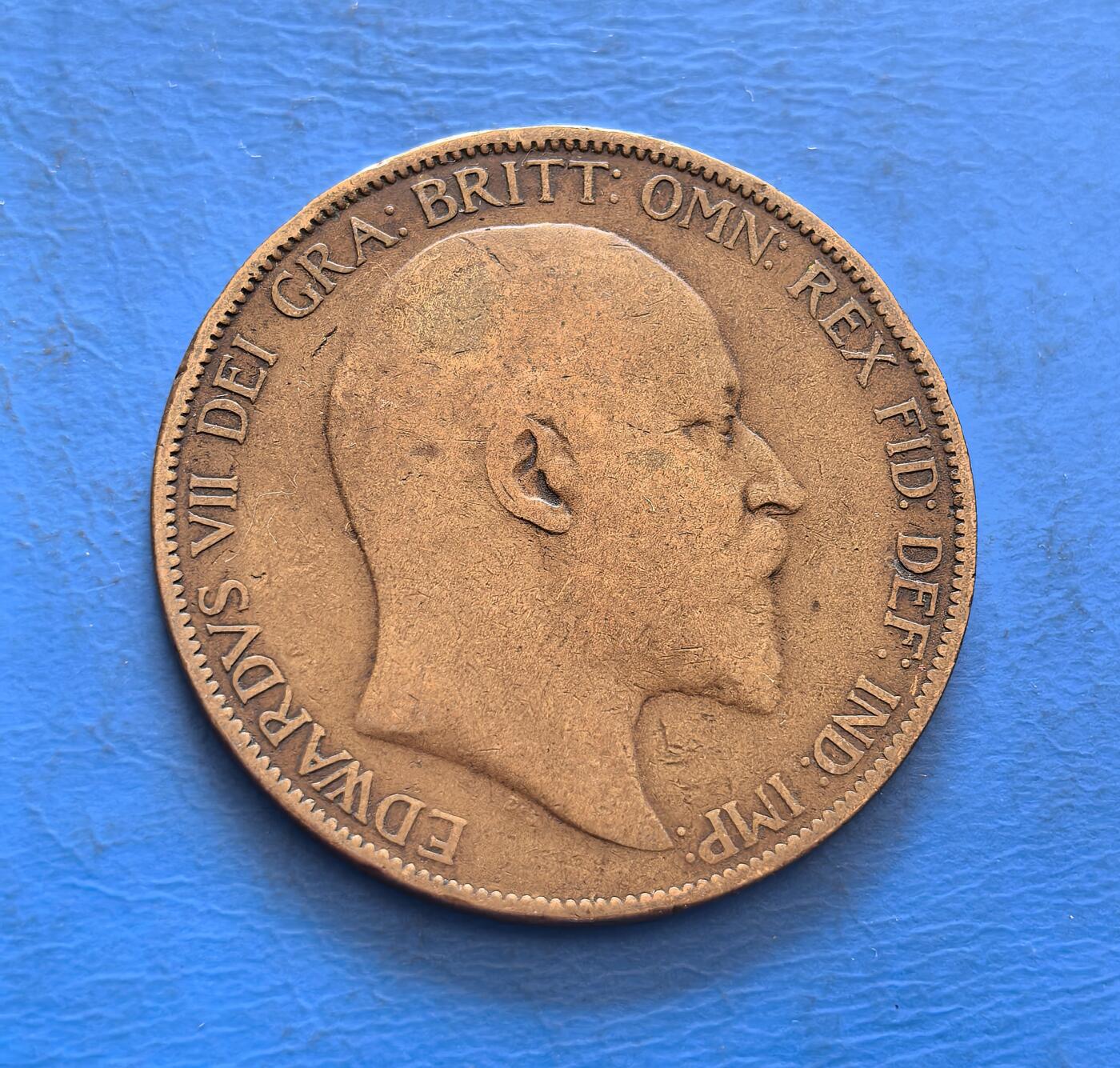 外国优质银币非洲美洲币，周六九点倒数截拍，满百包邮，持续收拍 英国爱德华七世1906 年 1 便士铜币，正面印国王头像 + 君主标识，背面展持三叉戟的不列颠女神像，承载爱德华七世时期货币文化，兼具君主纪念与国家符号收藏价值。