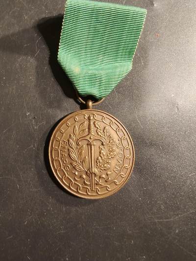 老王徽章第175期 - 比利时前战俘全国联合会铜级劳动价值奖章    一战二战时期