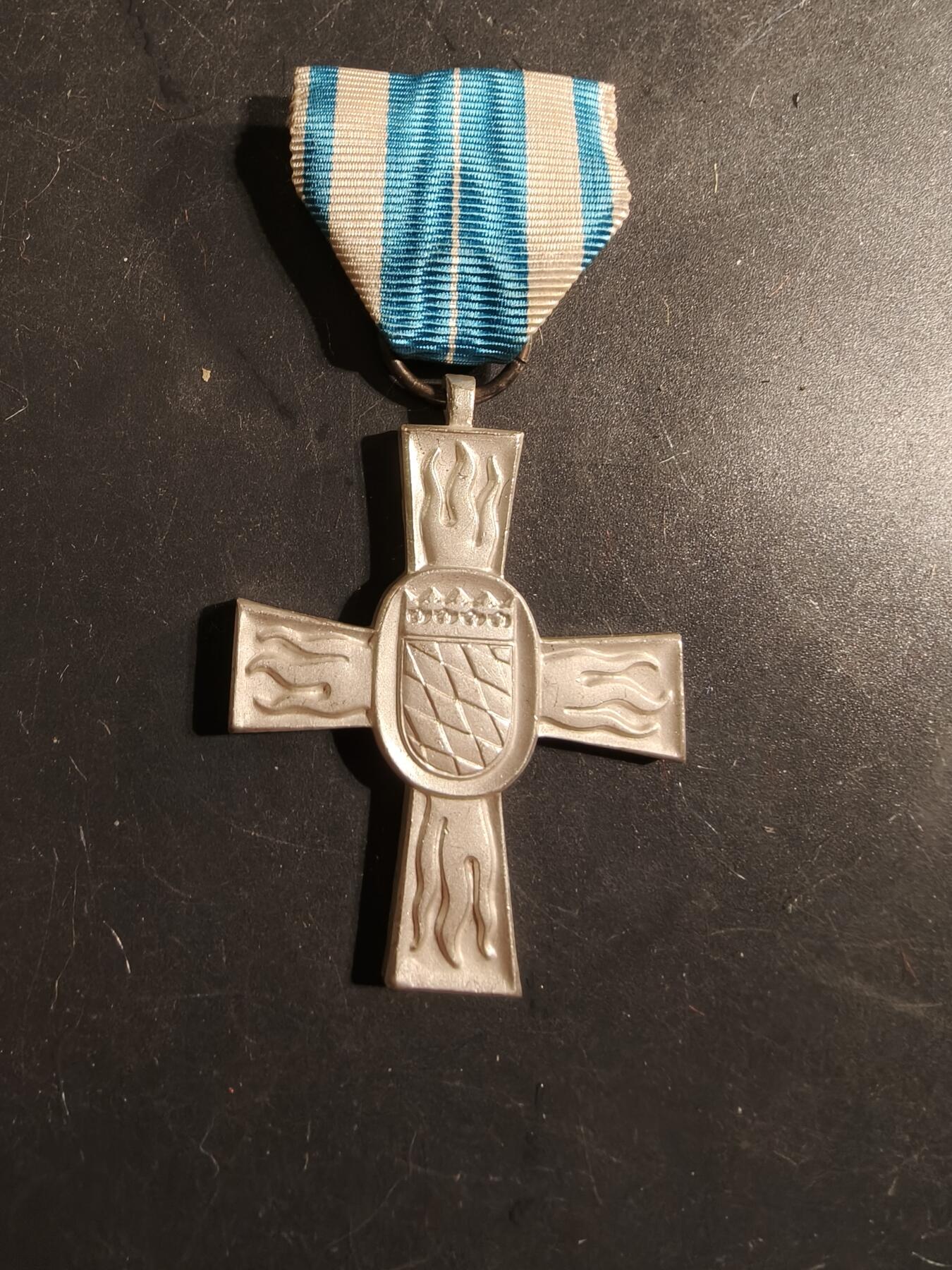 老王徽章第175期