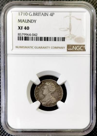 “甄选寰宇 · 臻藏岁华”新年精品场（直播拍卖）-甄臻铺-世界币章拍卖（第47期）送拍享返佣金等优惠多多 - NGC-XF40 1710年英国安妮女王4便士濯足币，背面淡彩包浆很漂亮，安妮女王的币都很少，濯足币作为纪念性质的币发行量更是稀少，有分难得