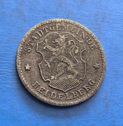 外国优质银币非洲美洲币，周六九点倒数截拍，满百包邮，持续收拍 - 德国一战时期海德堡 10 芬尼战争货币，正面标 “KRIEGSGELD”（战争货币）+ 币值，背面展城市盾徽 +“STADTGENEINDE HEIDELBERG”，承载一战德国地方战时货币文化，具历史与地域符号收藏价值。