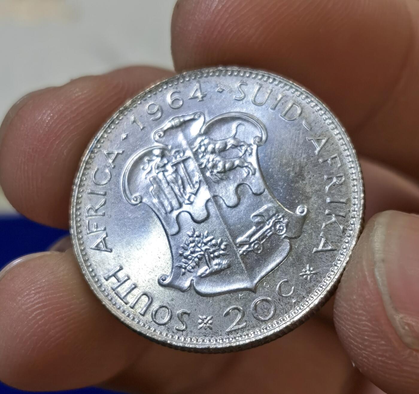 “甄选寰宇 · 臻藏岁华”新年精品场（直播拍卖）-甄臻铺-世界币章拍卖（第47期）送拍享返佣金等优惠多多