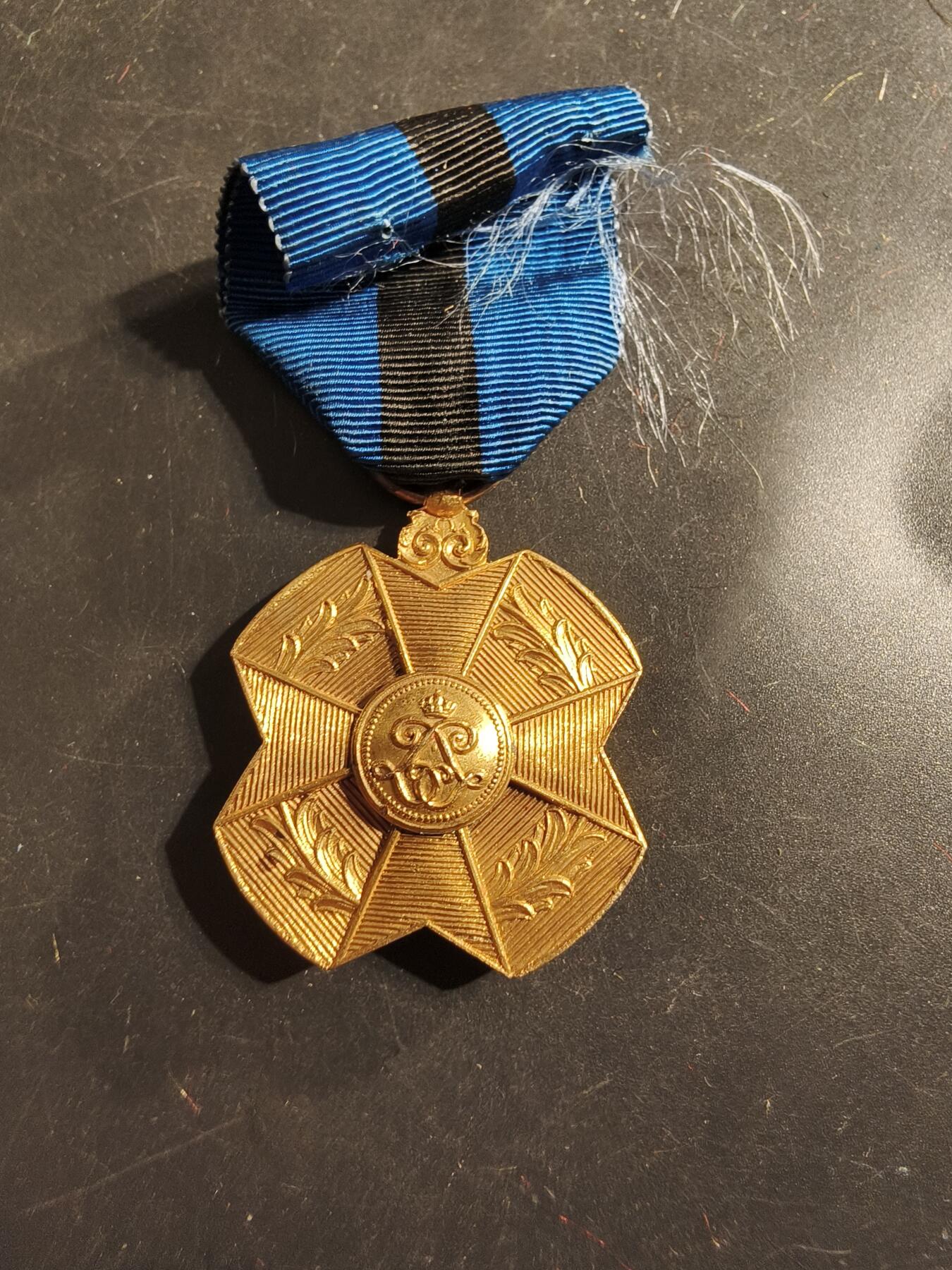 老王徽章第175期