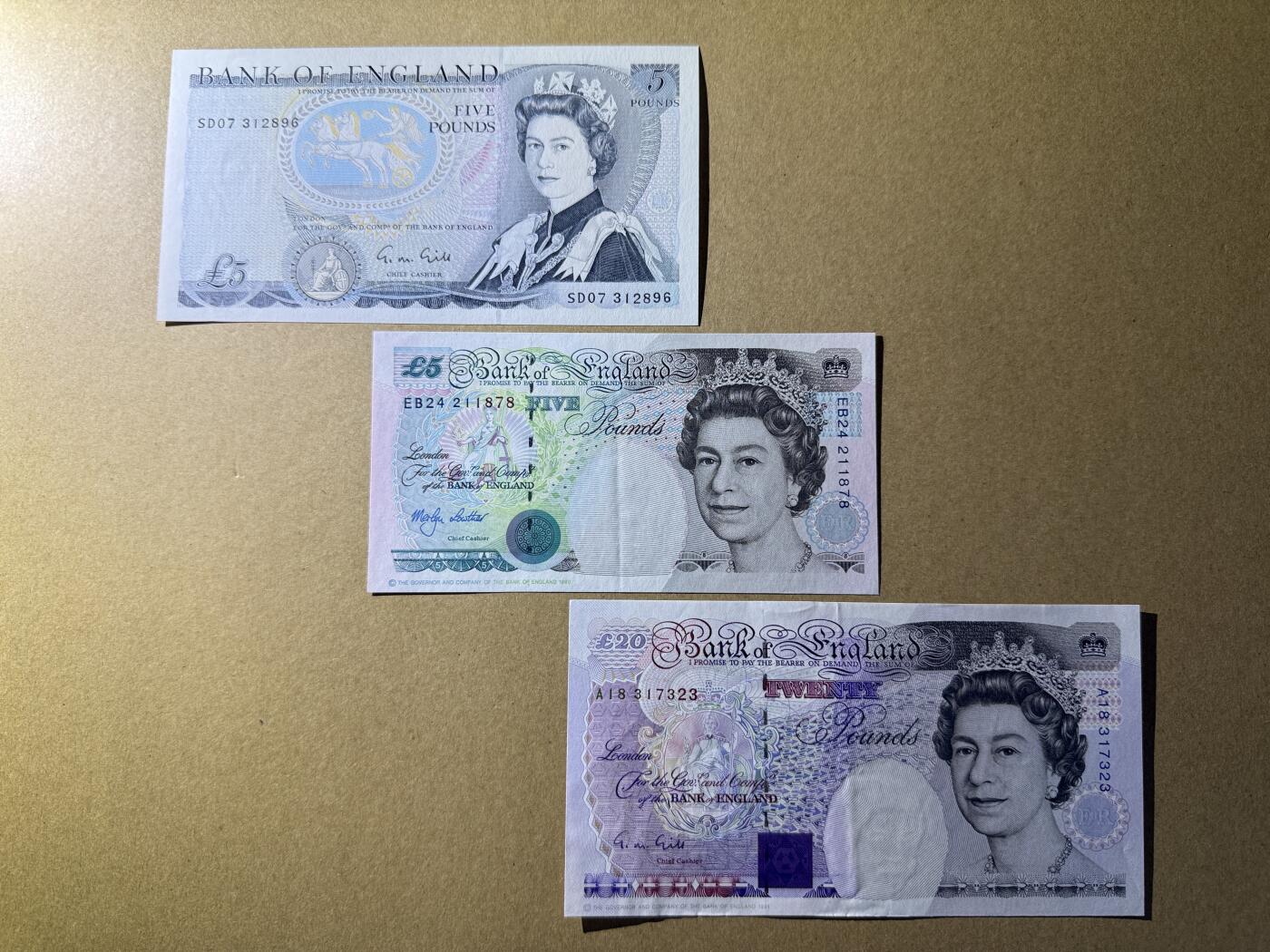 《艾美收藏》第228期-1.11周日外币精品