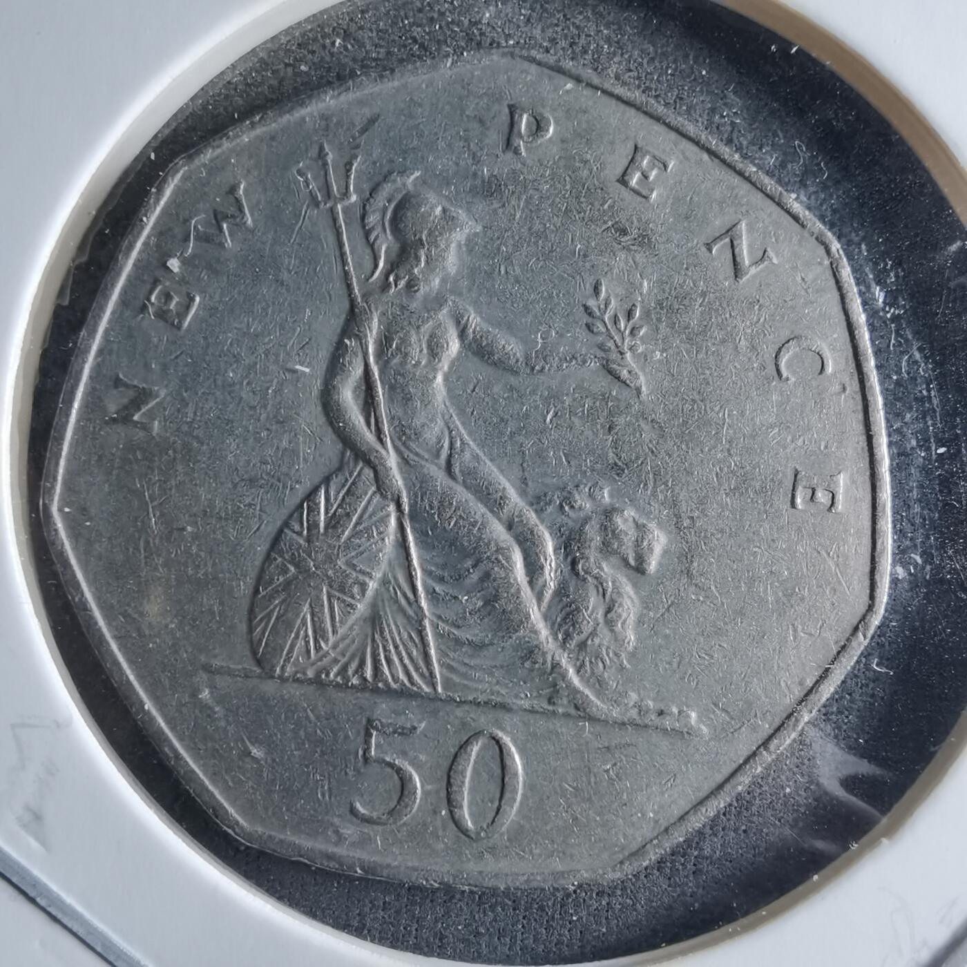 沼泽如烟--第955场 英国1977年1便士