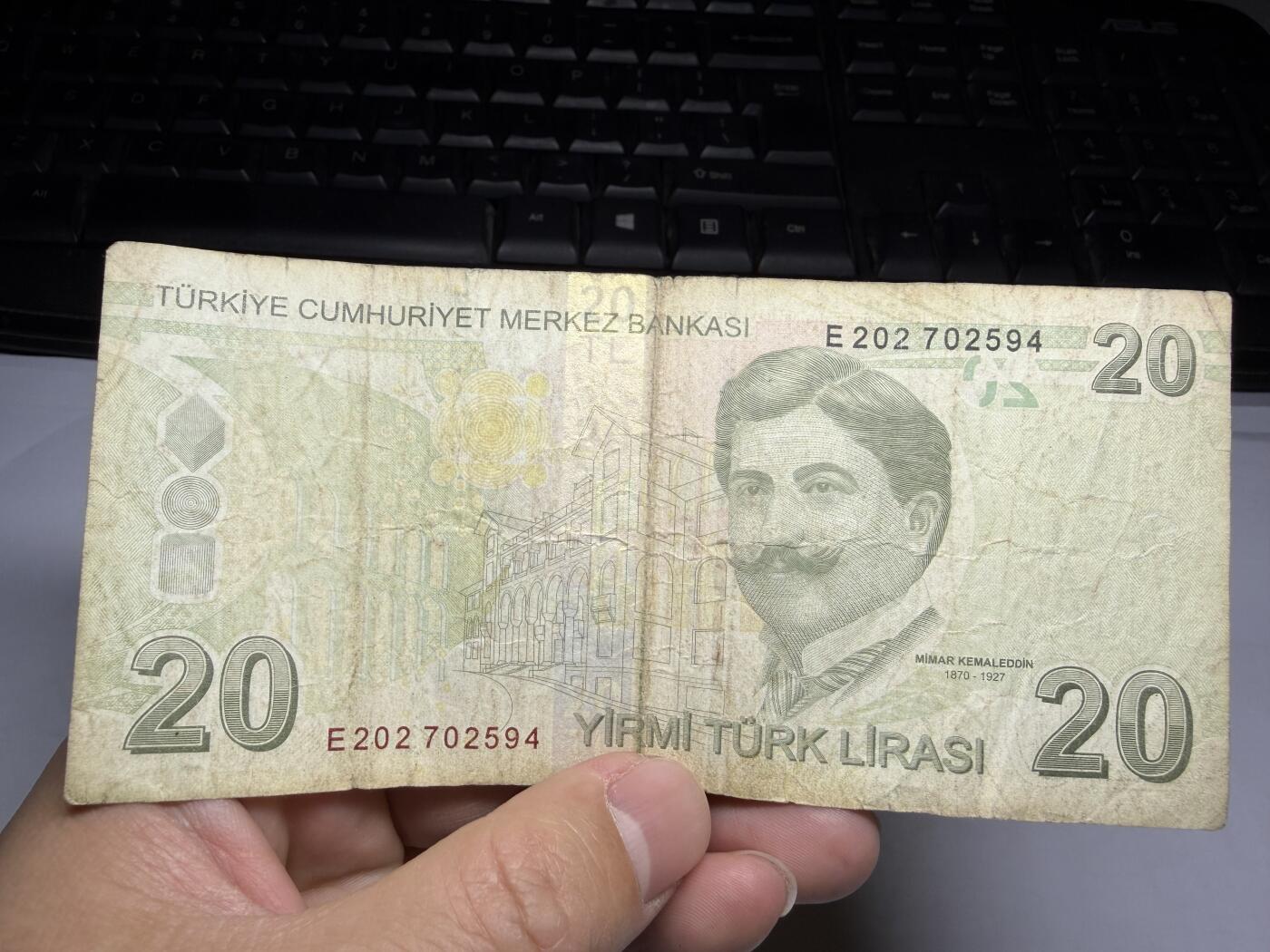 2026年集古藏今外币拍卖第一期-第3场—（总第300拍-纸币专场），本期拍完结算一次，发货时间2-3天，休息几天后继续新的一期拍卖。