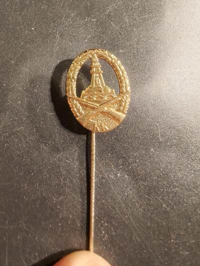 老王徽章第175期 - 德国基夫霍伊泽老兵协会金级射击技能针插
