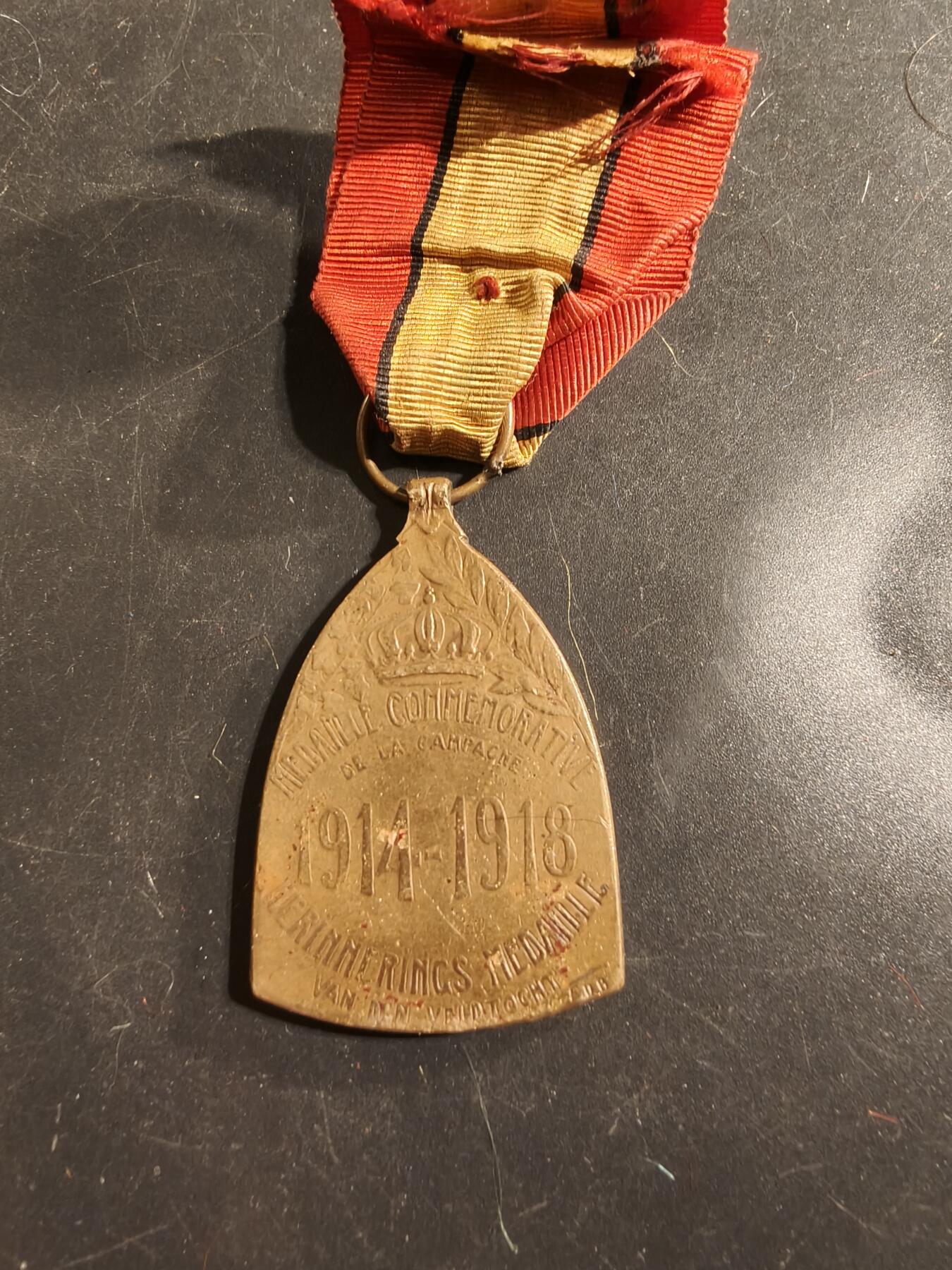 老王徽章第175期 比利时一战纪念章