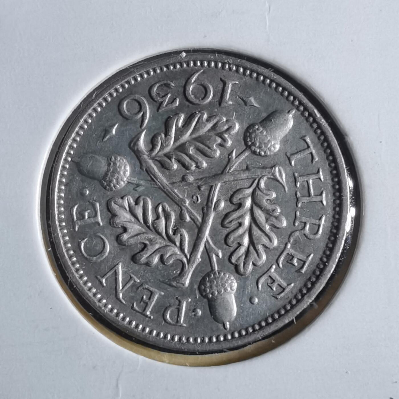 沼泽如烟--第955场 英国1936年3便士银币