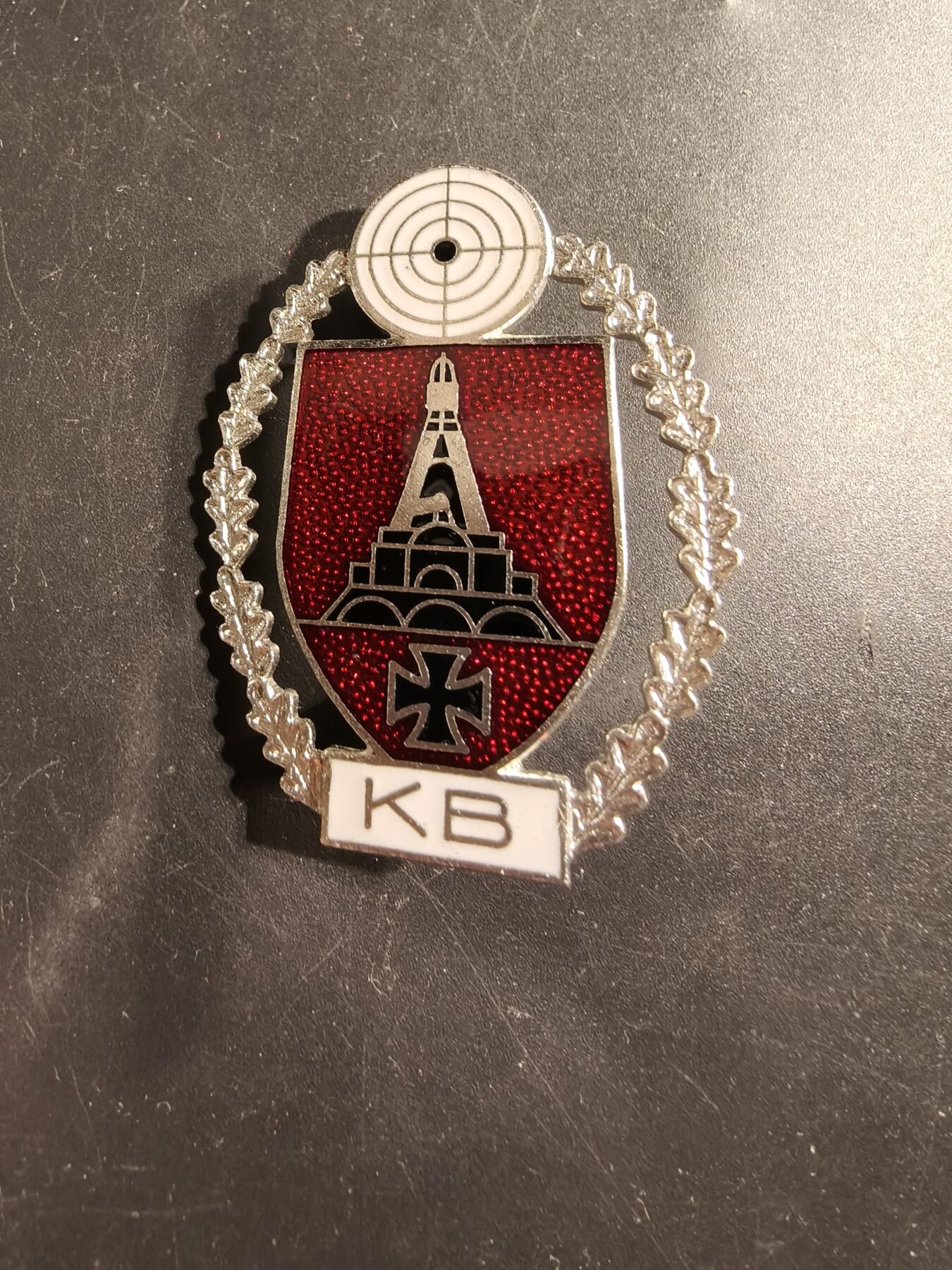 老王徽章第175期 德国基夫霍伊泽老兵协会射击技能证章