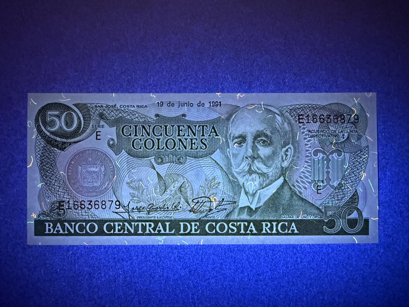 《艾美收藏》第228期-1.11周日外币精品 哥斯达黎加50科朗 UNC 1991年 无4