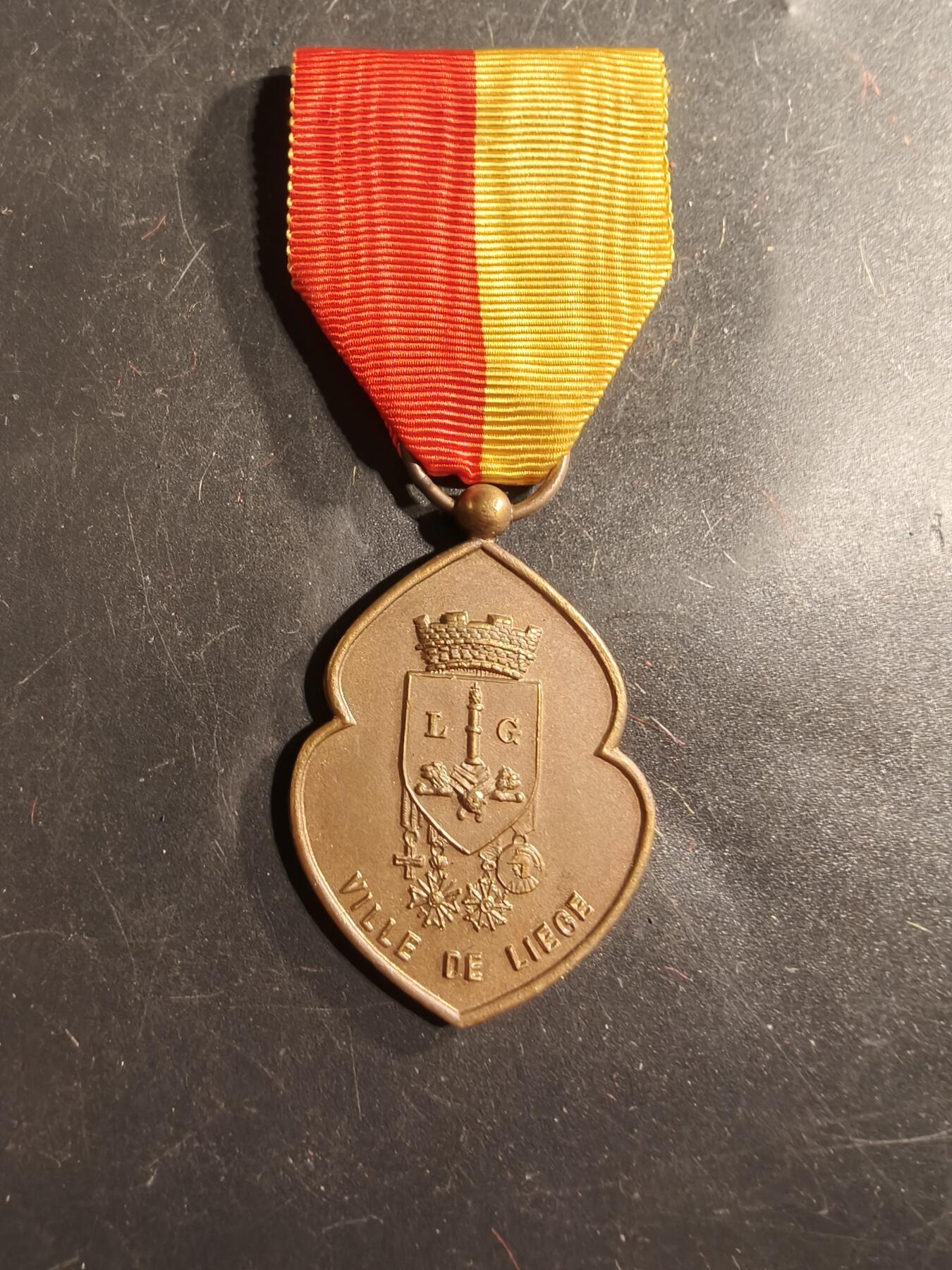 老王徽章第175期 比利时一战列日战役25周年纪念章