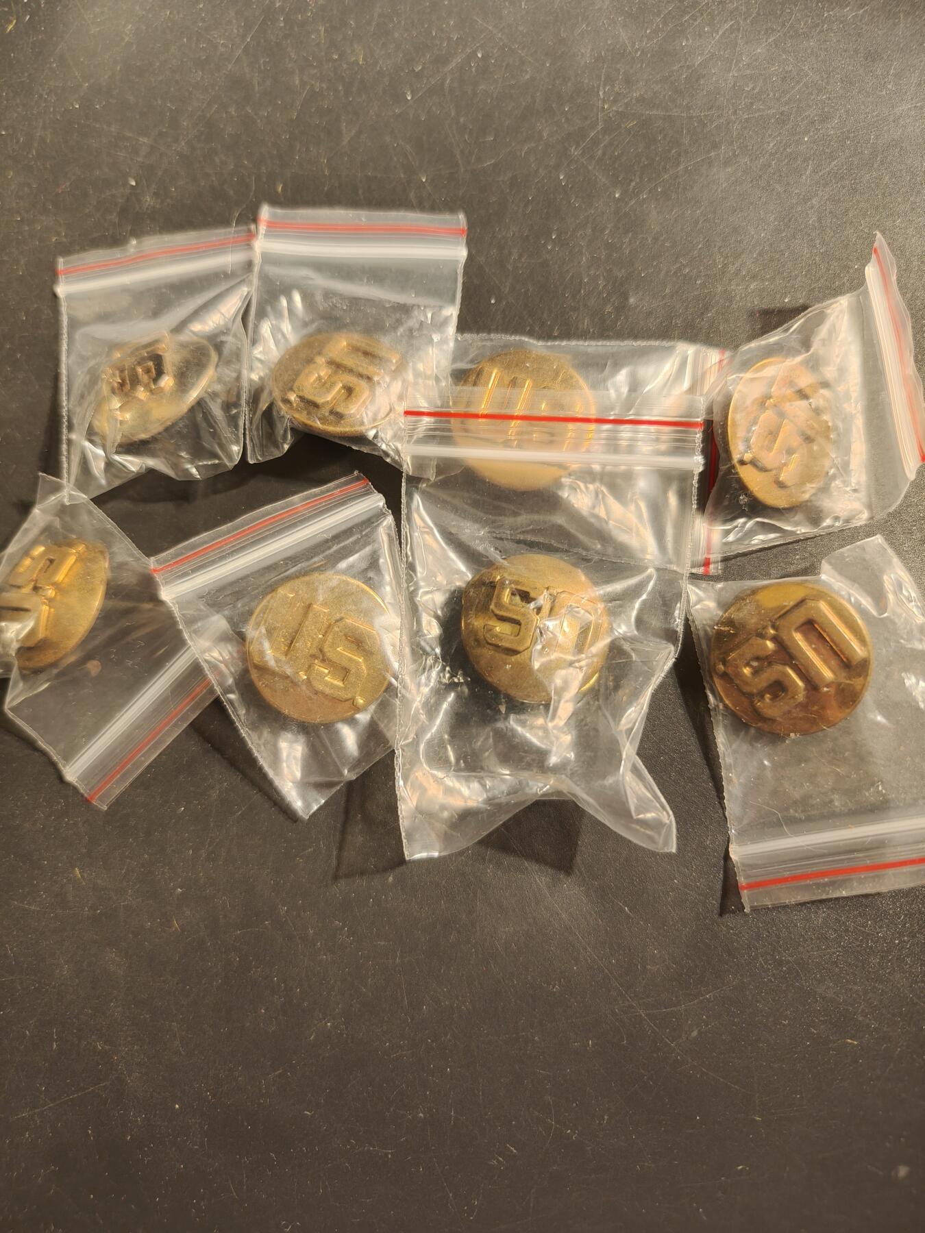 老王徽章第175期 美国陆军领章一组8枚