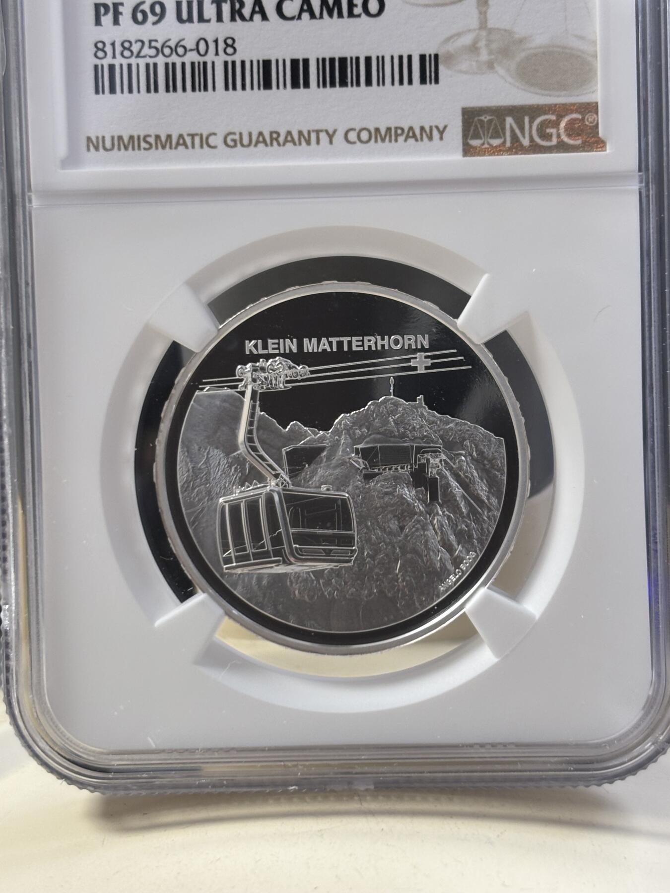 第187期拍卖 瑞士2023年马特洪峰缆车精制纪念银币NGC-PF69,9999银，20克，发行3050枚
