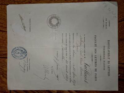 凯旋世界勋赏（第21期冬季大拍）（欢迎送拍）（对拍品有疑问请询问客服，不接受到手刀，出价默认拍品品相。请认真阅读拍卖规则！出价默认已认可！）（收到货请录制开箱视频，无视频概不处理问题。） - 1889年法国巴黎大学文学院颁发的文学学士学位第一部分证书，是19世纪末法国高等教育的核心学历凭证