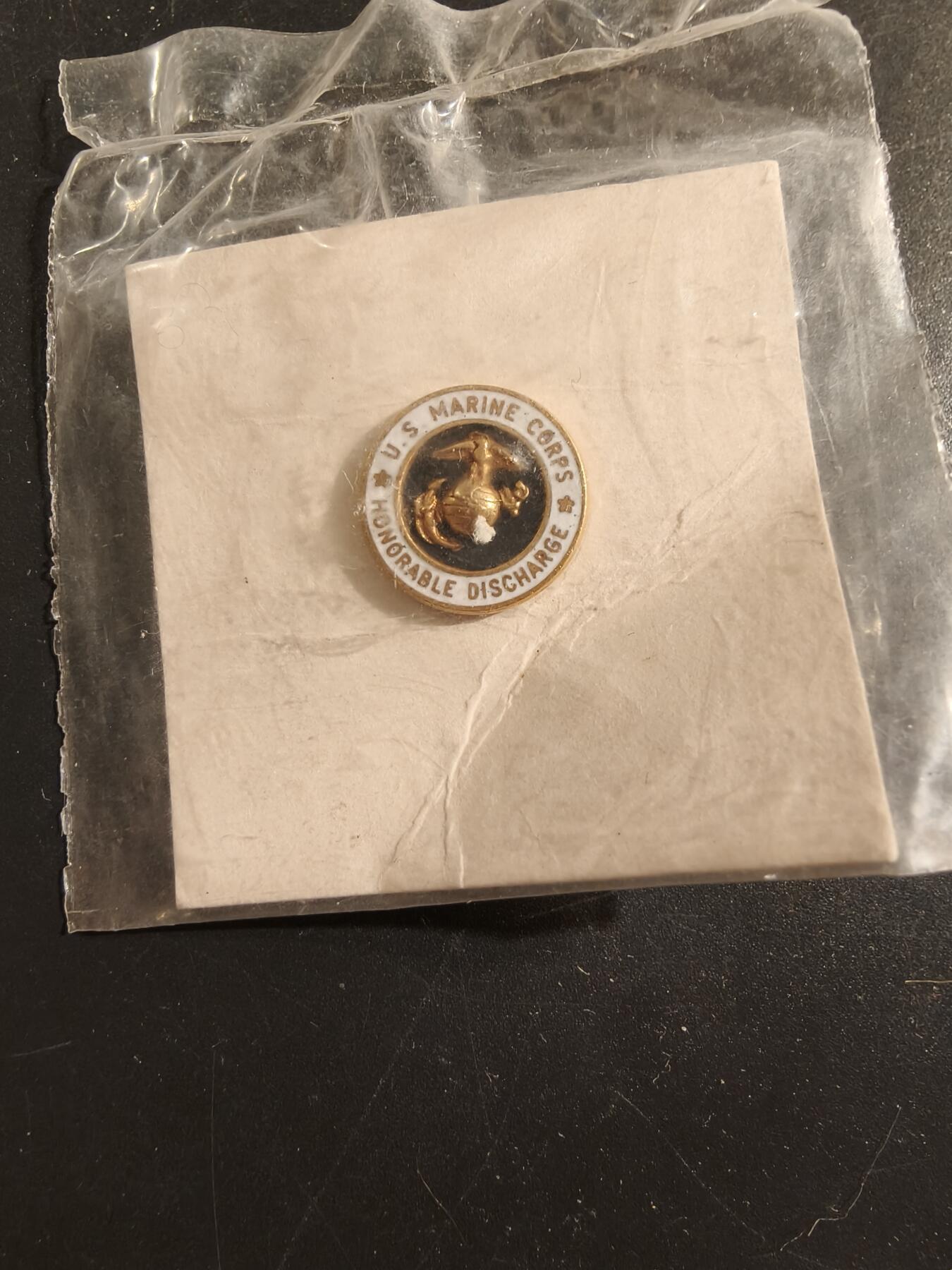 老王徽章第175期 美国海军陆战队荣誉退休证章     原封未拆
