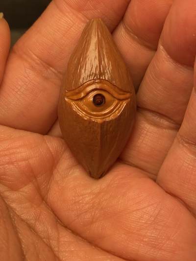 苏工名家王红秋个人作品展示 - 福利苏工核雕，纯手工雕刻，四花梅林大核天使之眼，个性十足，等待有缘人，市场无同款，尺寸2。2x4.49喜欢的来