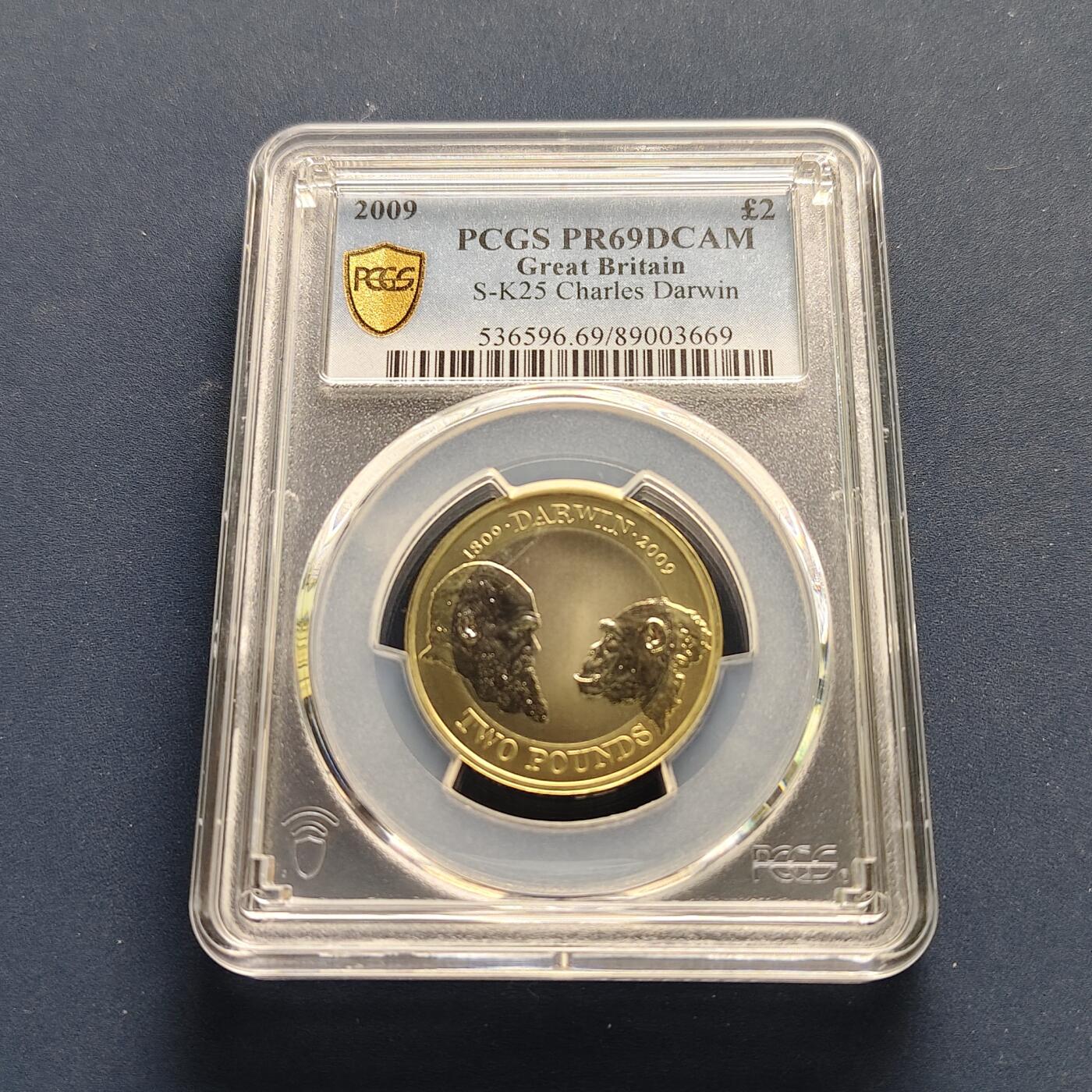 【全场包邮】纯粹捡漏拍493场 【收藏级】英国2009年2镑达尔文《物种起源》发行150周年精制双色金属纪念币-PCGS PR69 DCAM（更高分仅1枚）