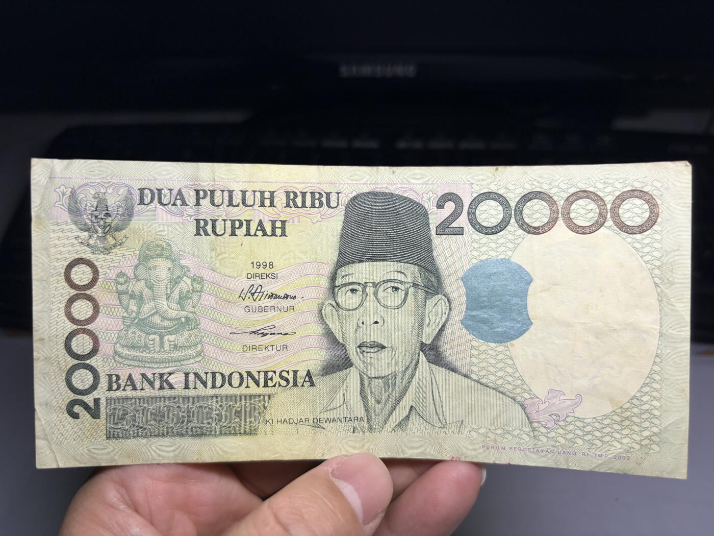 2026年集古藏今外币拍卖第一期-第3场—（总第300拍-纸币专场），本期拍完结算一次，发货时间2-3天，休息几天后继续新的一期拍卖。 1998年印尼20000盾