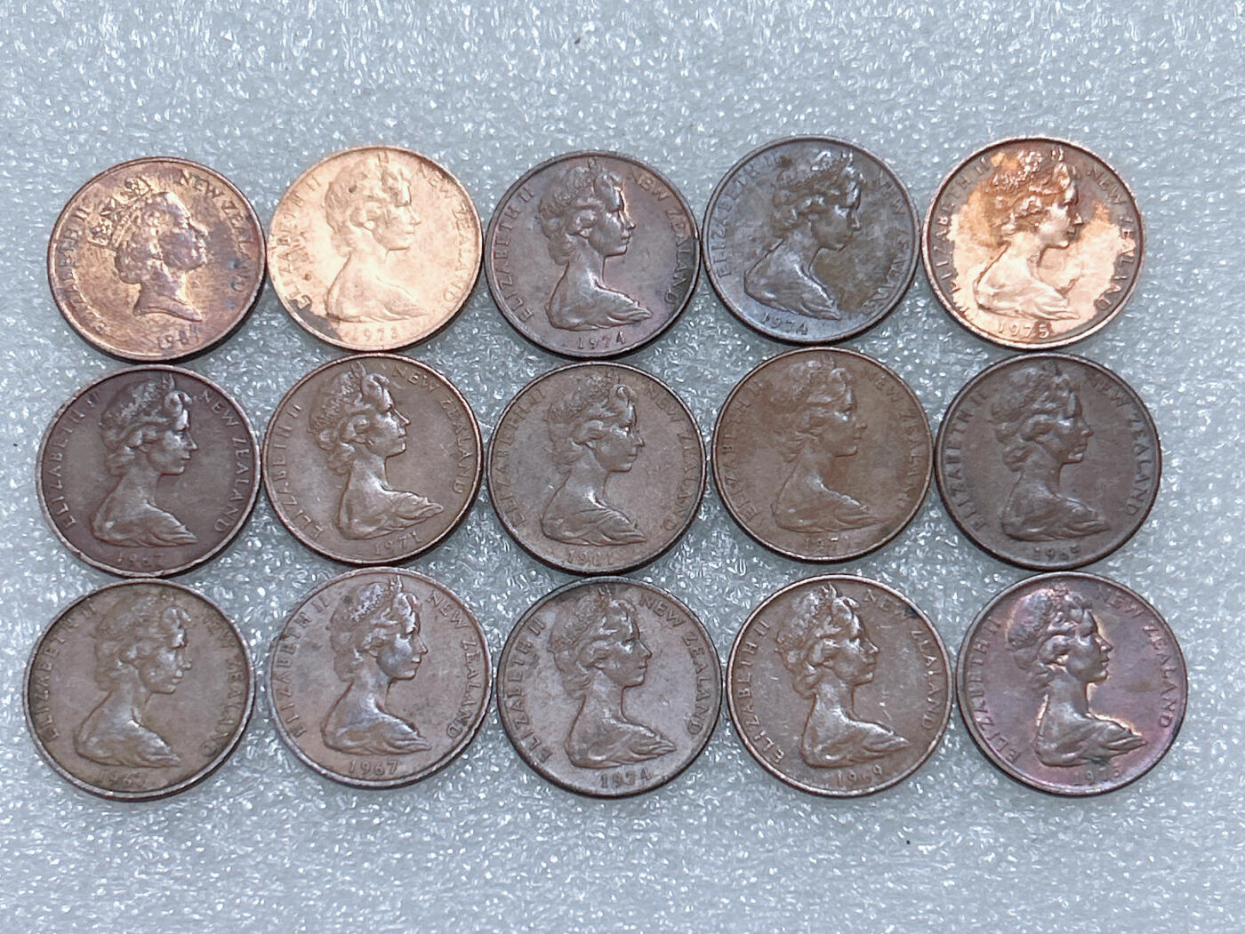 第一海外回流一元起拍收藏 散集专场  第288期 新西兰2分硬币 15枚