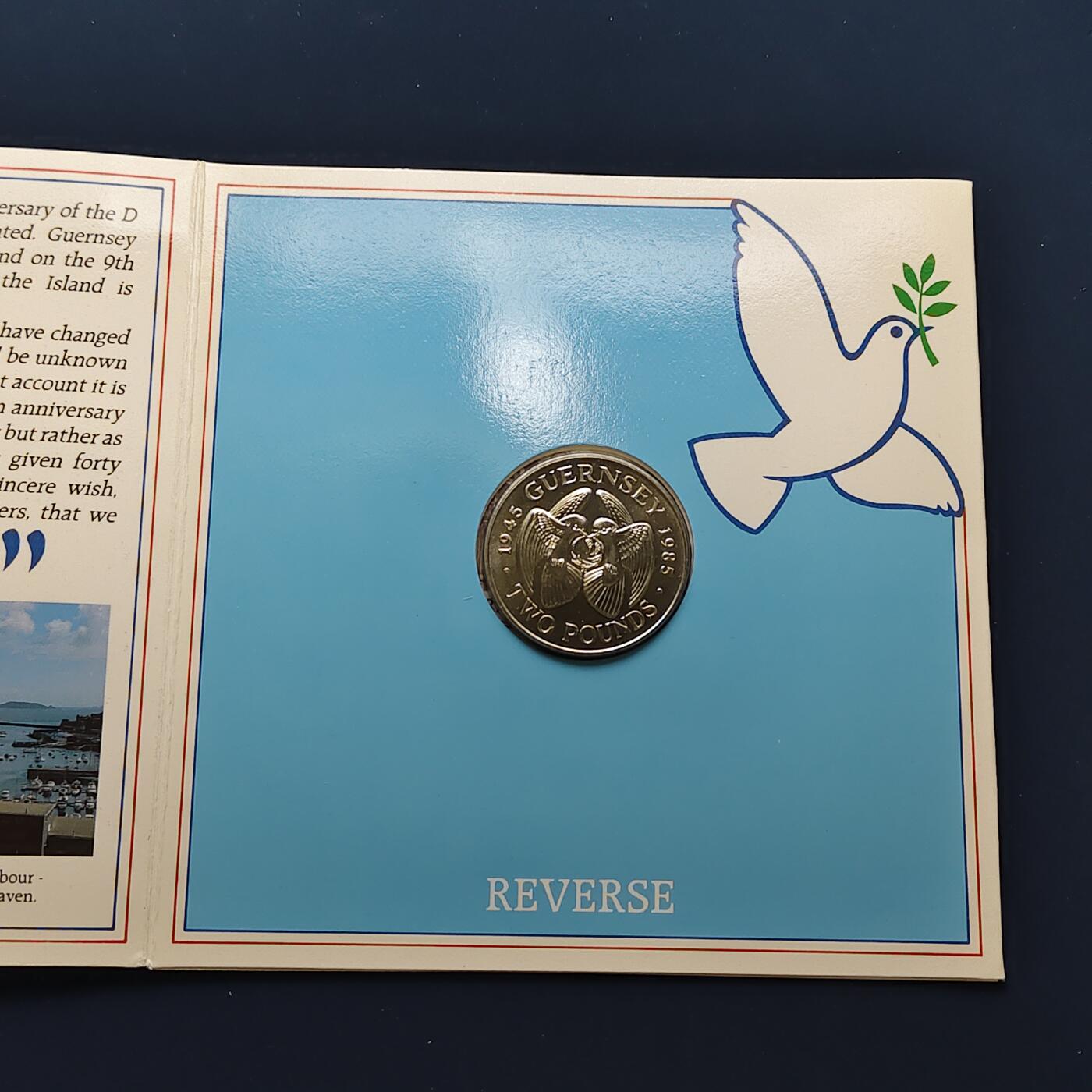 【全场包邮】纯粹捡漏拍492场【封装套币专场】-注意佣金 根西1985年2镑解放40周年官方卡装克朗型纪念币