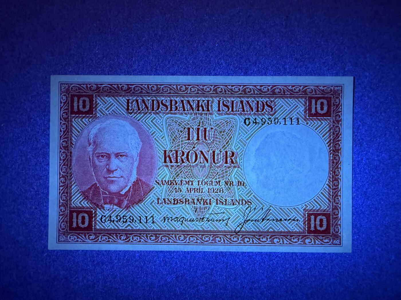《艾美收藏》第228期-1.11周日外币精品 豹子号 冰岛10克朗 UNC- 1933年老版本 背面有处污 豹子号
