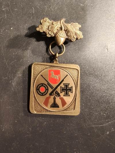 老王徽章第175期 - 德国巴伐利亚战友协会证章