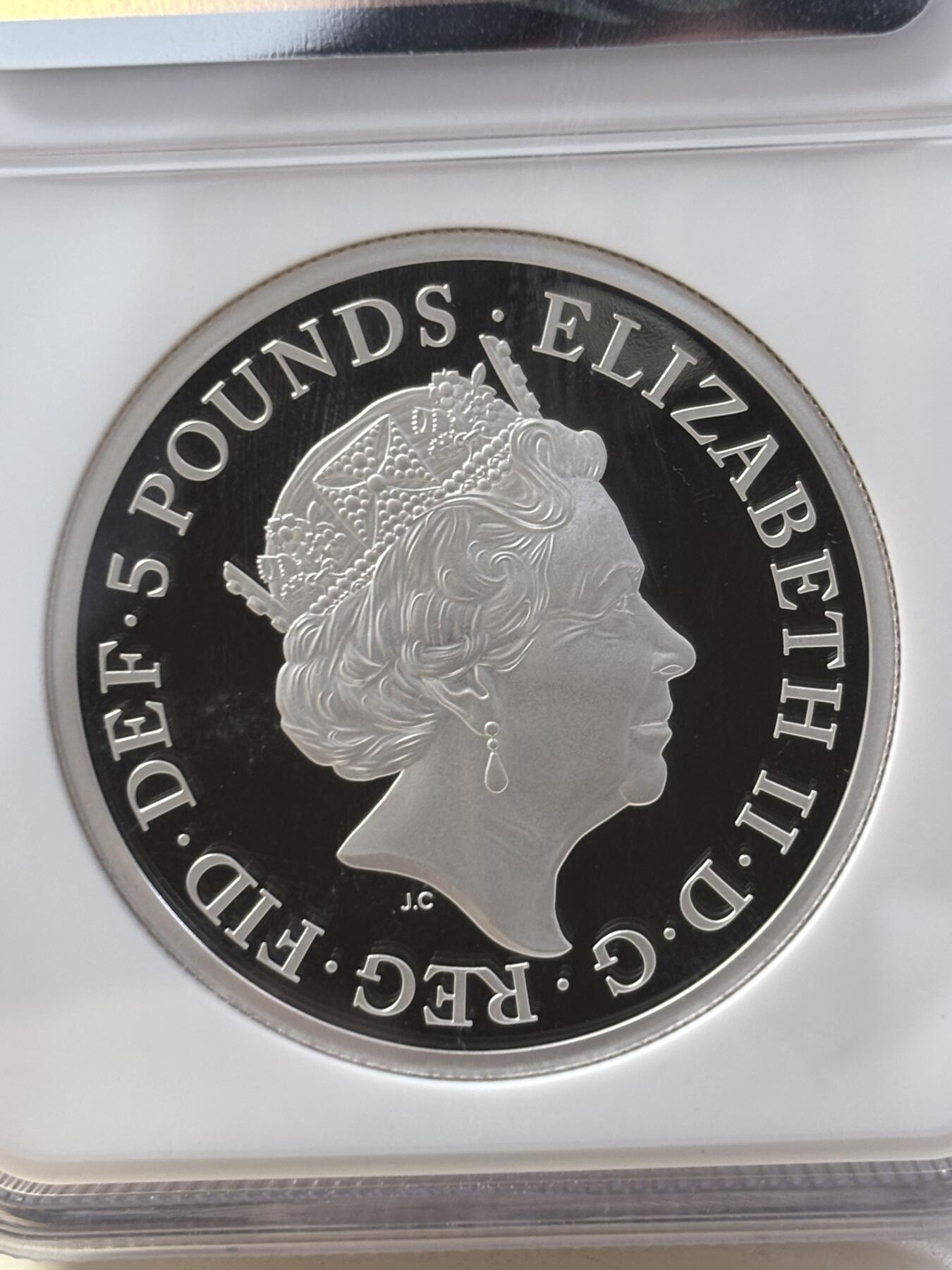 第187期拍卖  英国2022年不列颠女神时代女性2盎司精制加厚银币NGC-PF69,999银，发行550枚