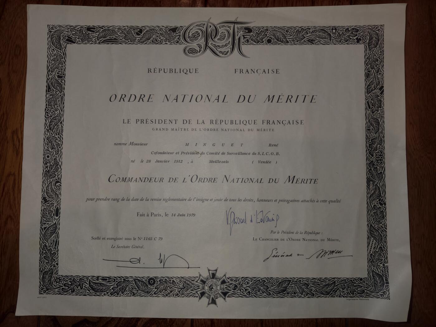 凯旋世界勋赏（第21期冬季大拍）（欢迎送拍）（对拍品有疑问请询问客服，不接受到手刀，出价默认拍品品相。请认真阅读拍卖规则！出价默认已认可！）（收到货请录制开箱视频，无视频概不处理问题。）