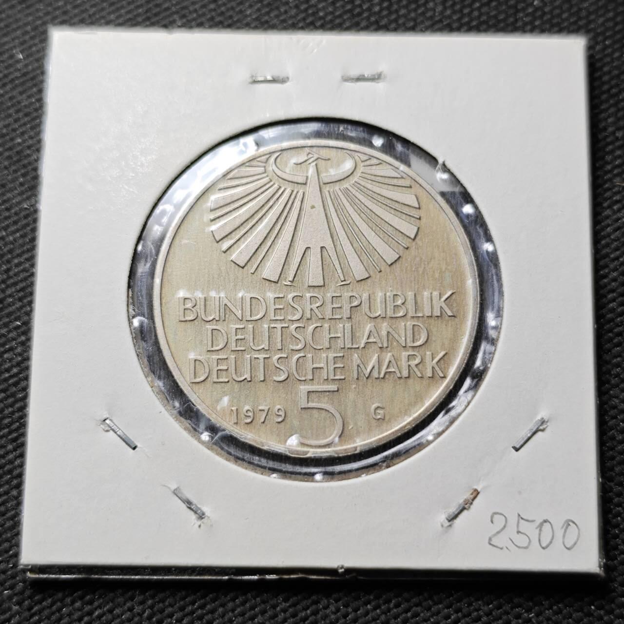 KK钱币收藏小铺  第399期  百期特拍（四拍之三）2月预留时间 周末发货  1979德国5马克纪念币 好品