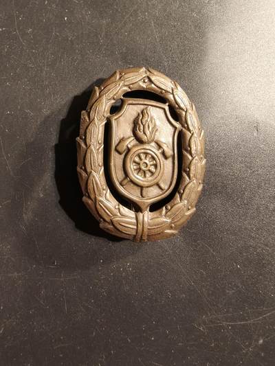 老王徽章第175期 - 德国巴伐利亚消防员铜级级功绩证章