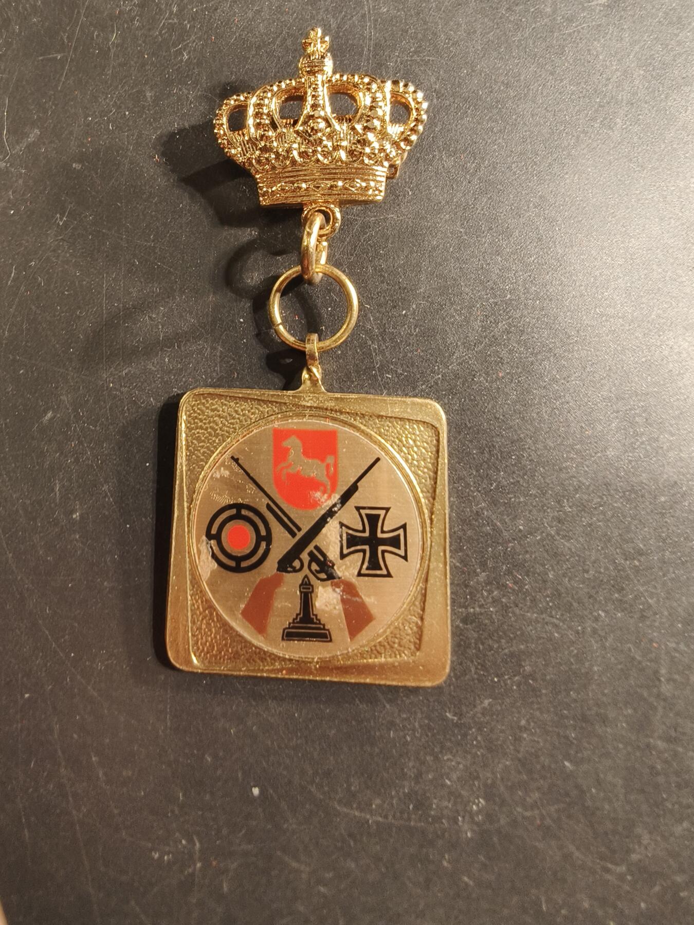 老王徽章第175期