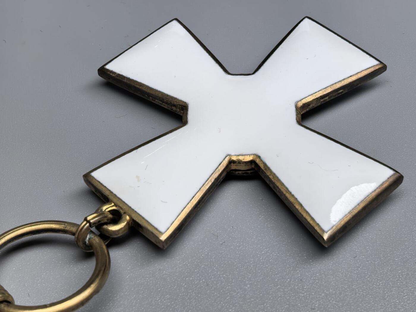 小驴勋章奖章收藏1月10日周六晚六点拍卖（珍爱和平，收藏战争，铭记历史，勿忘国耻，忠党爱国。有偿代拍，送拍规则在简介最后，参拍须阅读规则后再参拍，关系到运费包装发货时效真假辨别等关键信息，拍卖时不再发原图，看大图店主微信码在拍卖店铺介绍里）