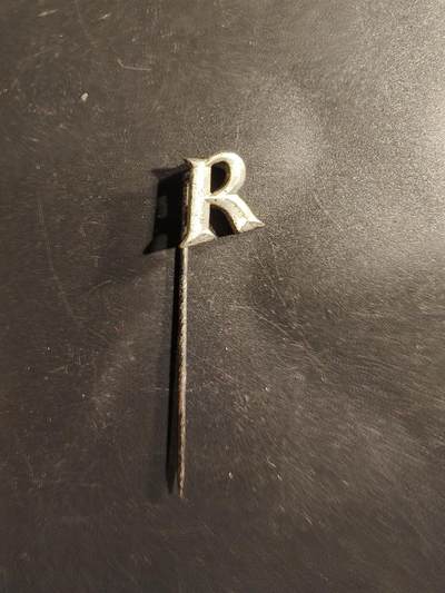 老王徽章第175期 - 德国针插