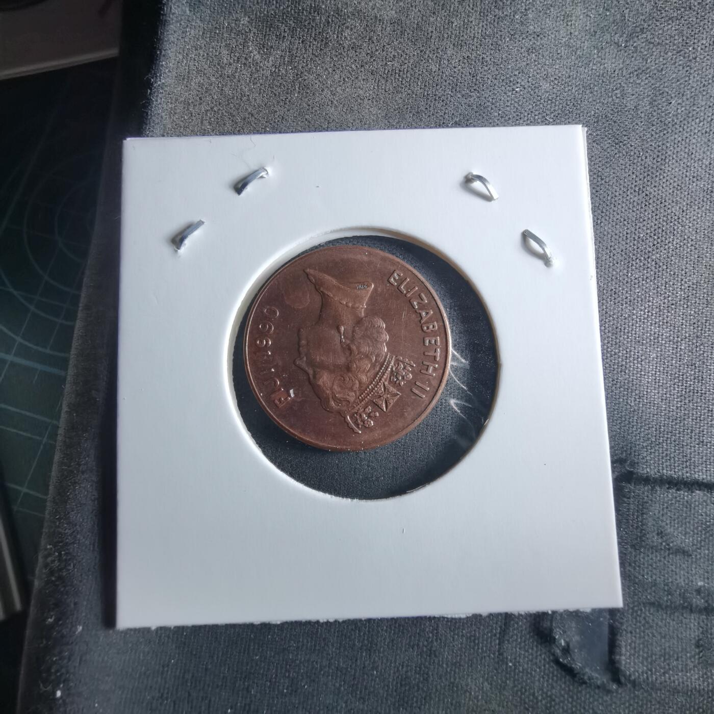 沼泽如烟--第955场 斐济1990年二分