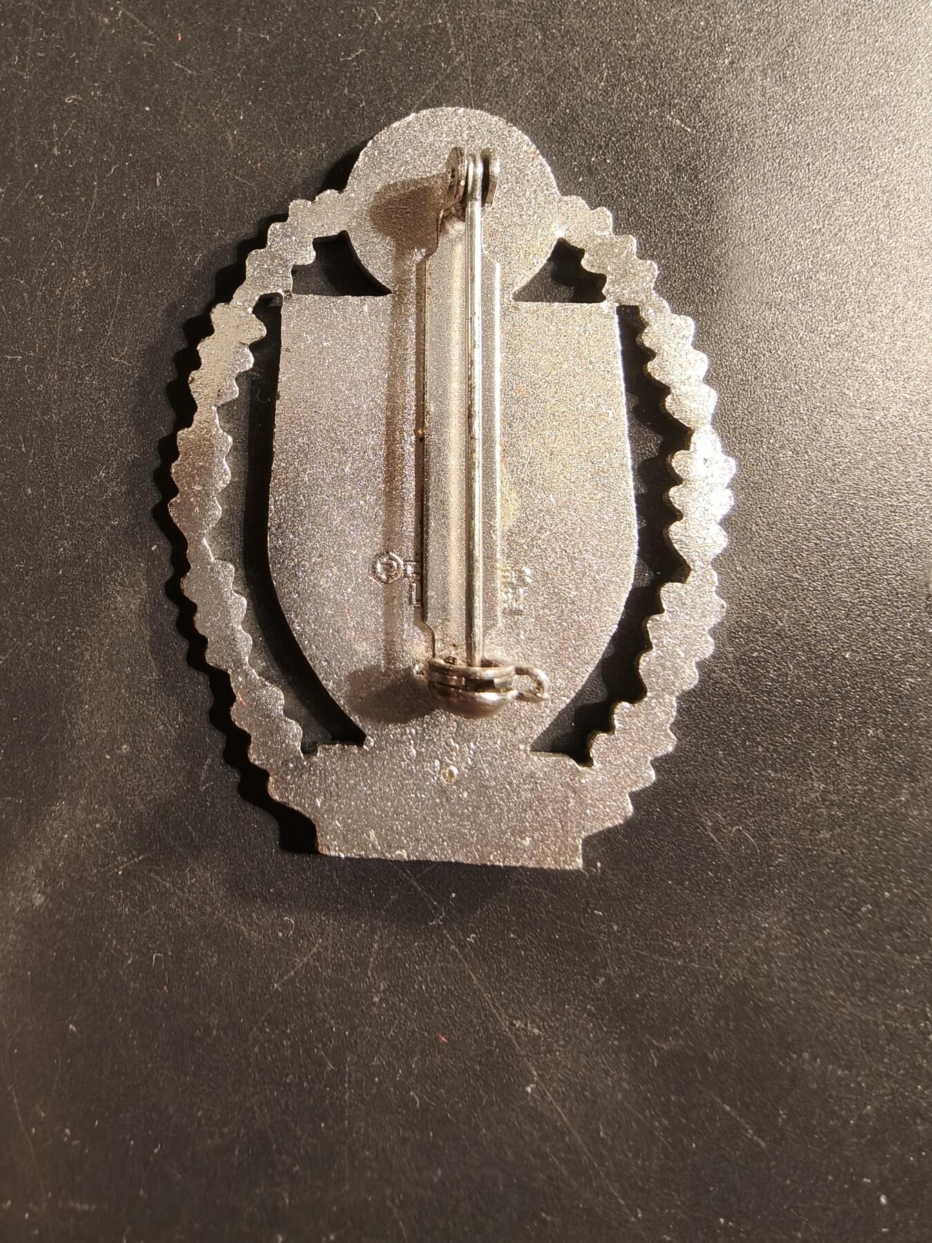 老王徽章第175期 德国基夫霍伊泽老兵协会射击技能证章