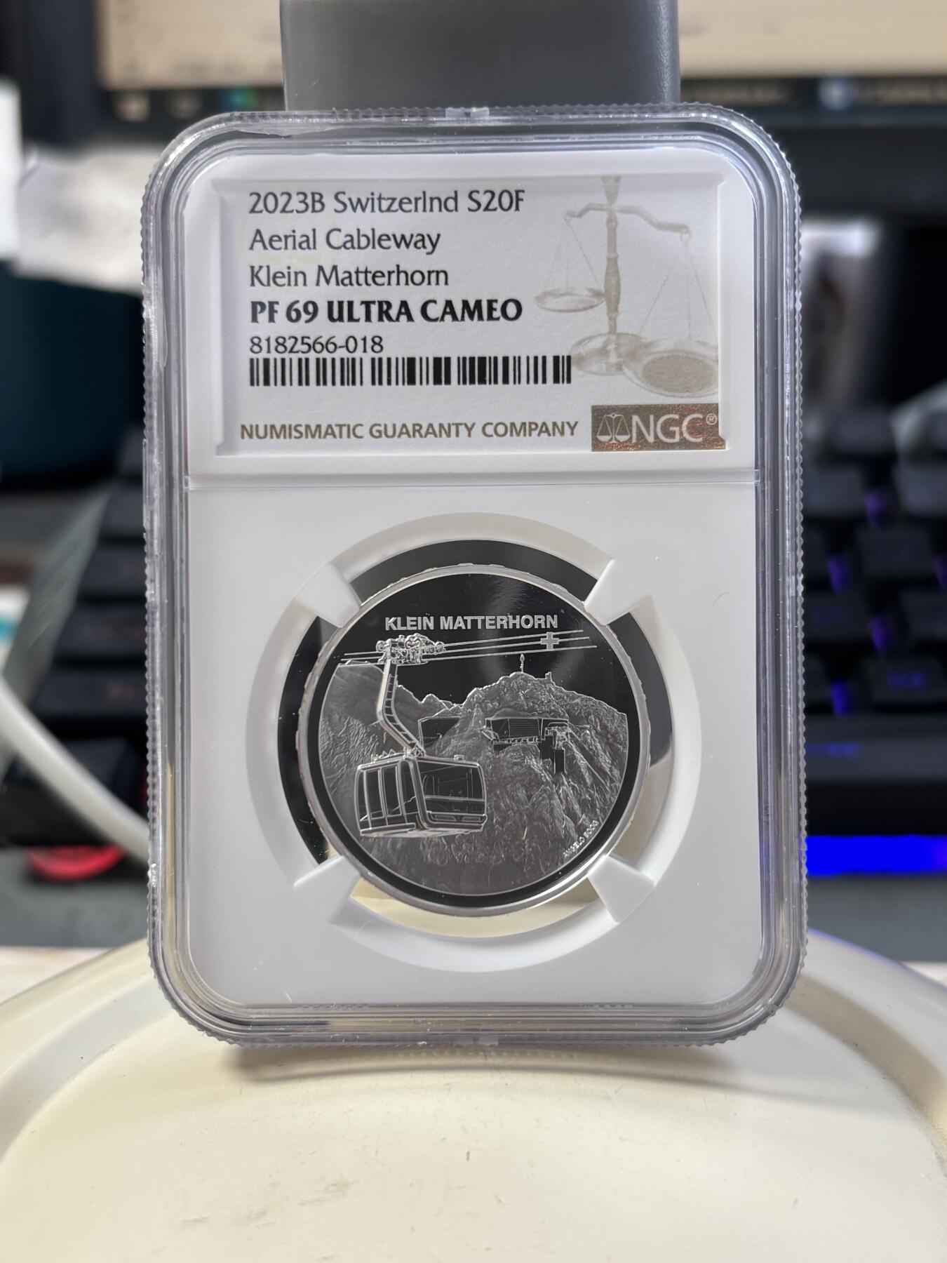 第187期拍卖 瑞士2023年马特洪峰缆车精制纪念银币NGC-PF69,9999银，20克，发行3050枚