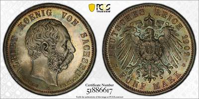 “甄选寰宇 · 臻藏岁华”新年精品场（直播拍卖）-甄臻铺-世界币章拍卖（第47期）送拍享返佣金等优惠多多 - PCGS-MS65 1902年德国萨克森5马克银币阿尔贝特一世逝世，幽静绿色五彩包浆，盒子有损