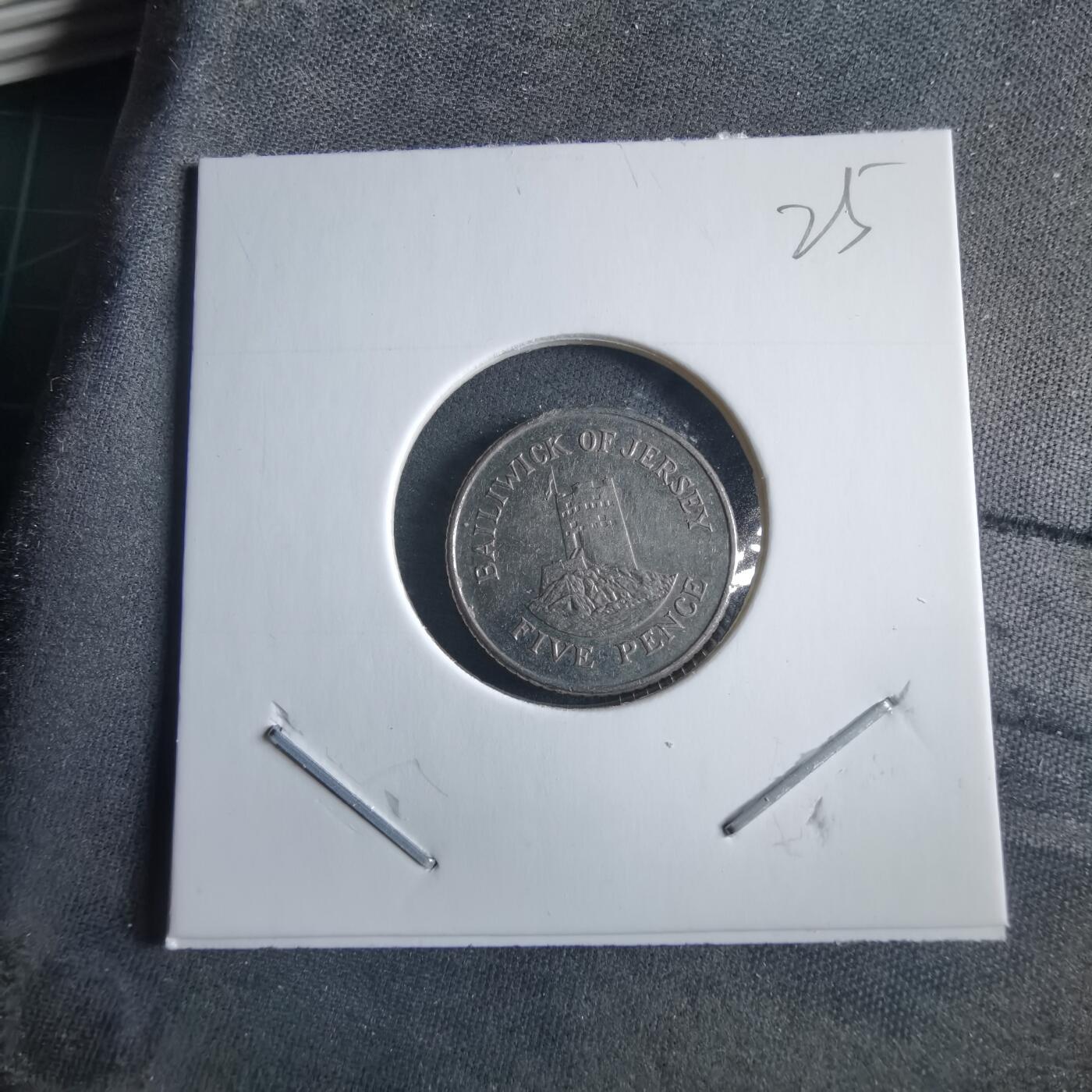 沼泽如烟--第955场 泽西2002年5便士