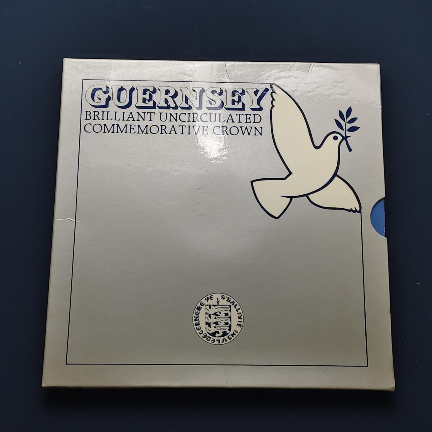 【全场包邮】纯粹捡漏拍492场【封装套币专场】-注意佣金 根西1985年2镑解放40周年官方卡装克朗型纪念币